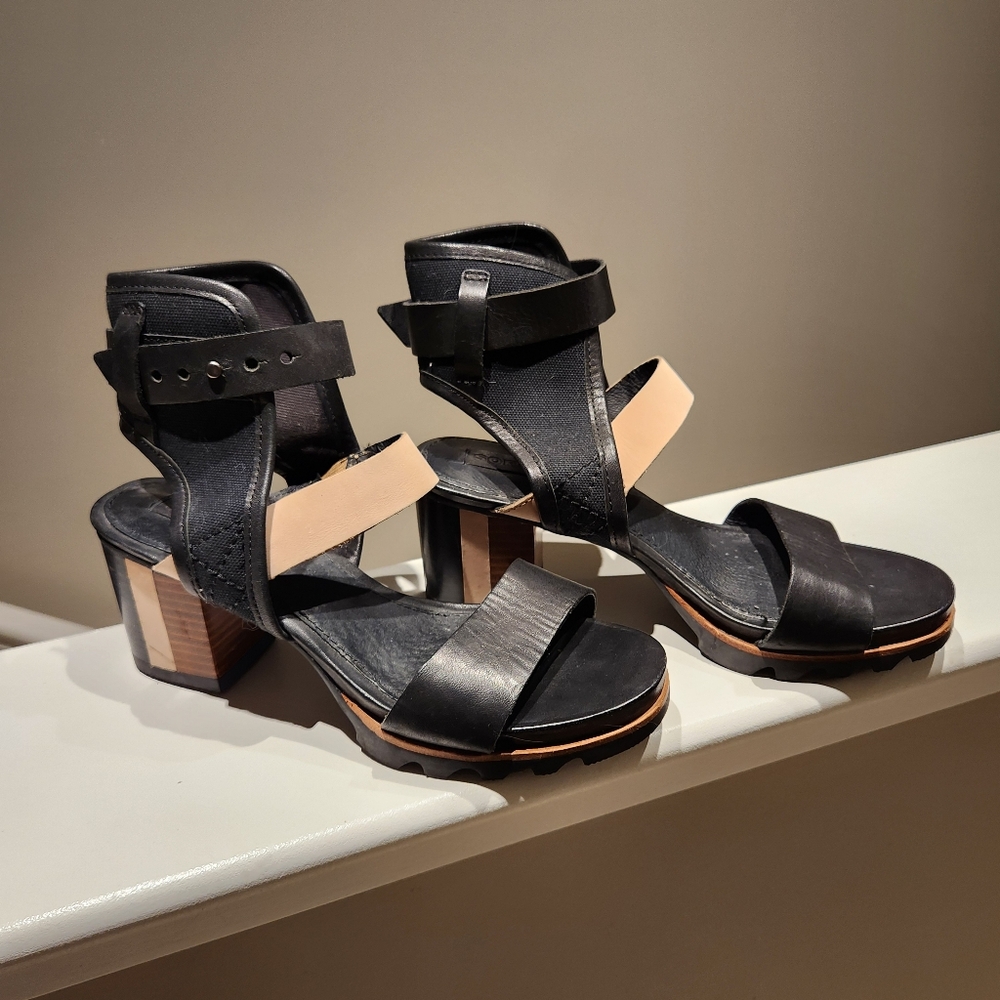 Stylish Black and Tan Women's Sandals